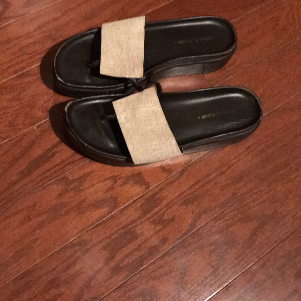 Size 9 Donald j pliner size 9